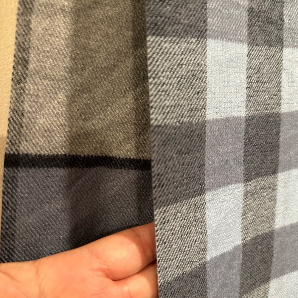 Super SoftDouble sided Plaid & Checked Pattern Blue Toned Long Scarf NEW - Picture 10 of 17